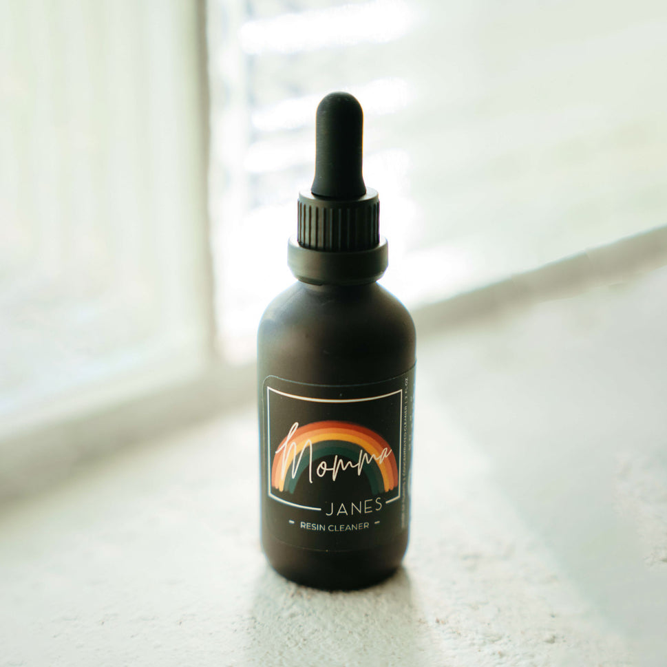 Momma Jane's Resin Cleaner